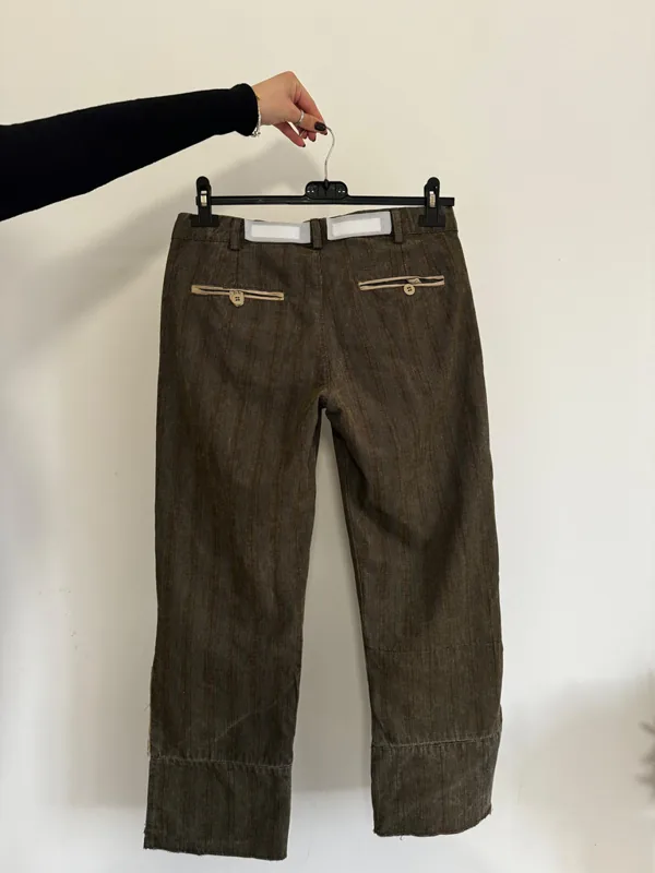 Pantaloni con velcro in vita